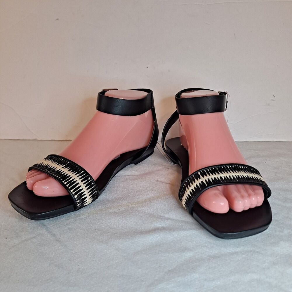 diba Hester Raffia Sandals Women's Size 7W Black Square Toe Faux Leather